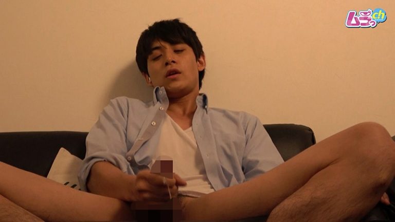 オトコノコのオナニー アラシ君21歳 を解説