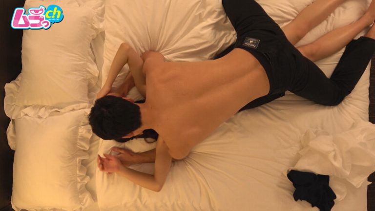 素人男子のリアルSEX 4 たくや君 23歳 を解説